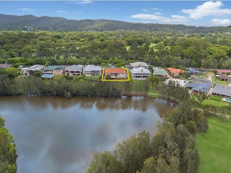 6 Nyoka Court, Elanora QLD 4221