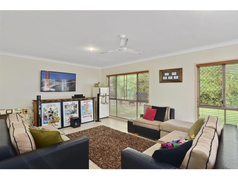 132 Valley Drive, Tallebudgera QLD 4228