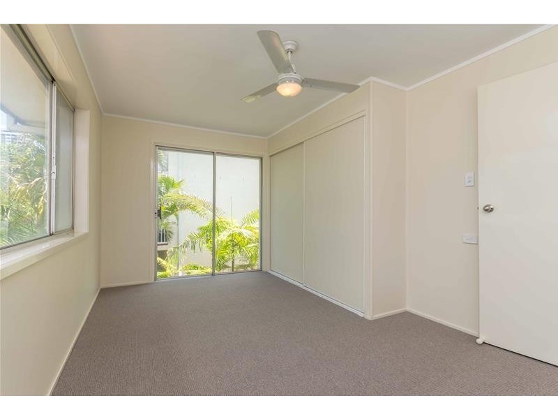 10/1086 Gold Coast Highway, Palm Beach QLD 4221