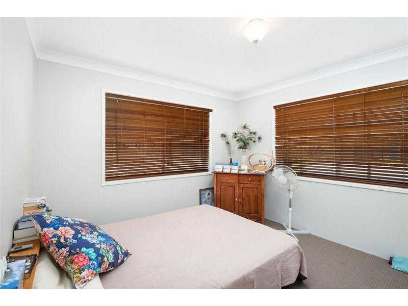 3/4 Nalla  Court, Palm Beach QLD 4221