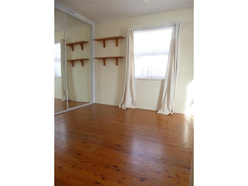 36 Fifth Avenue, Palm Beach QLD 4221