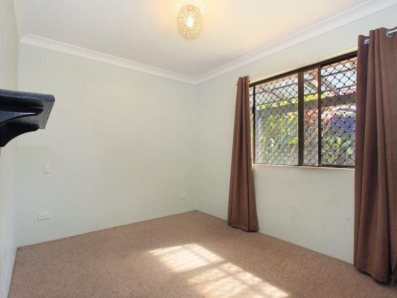 2 Ulm  Place, Worongary QLD 4213