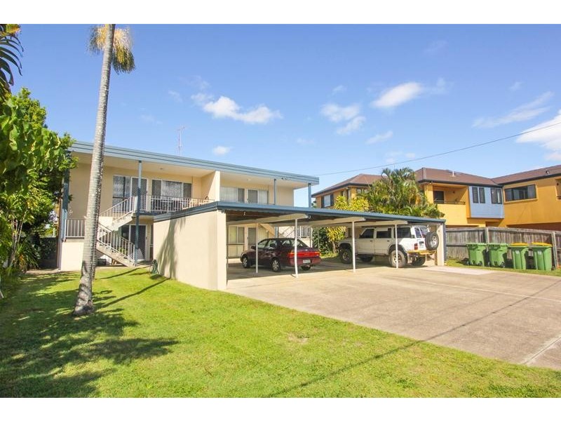 50 Tallebudgera Drive, Palm Beach QLD 4221