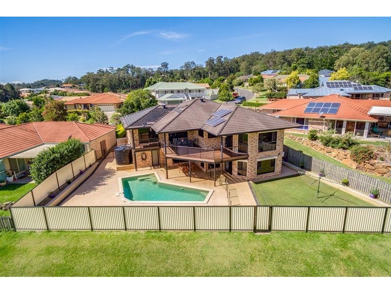 27 Tipuana Drive, Elanora QLD 4221