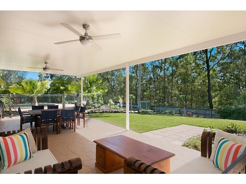 11 Forest Court, Elanora QLD 4221