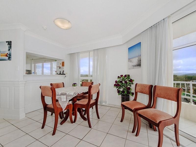 4a/2 Nineteenth Avenue, Palm Beach QLD 4221