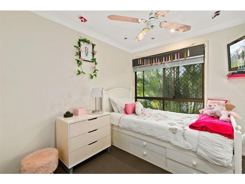 36 Jarrahdale Drive, Elanora QLD 4221