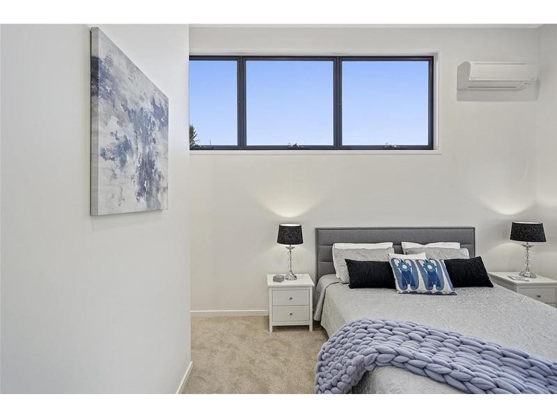 2/7 Boundary  Street, Currumbin Waters QLD 4223