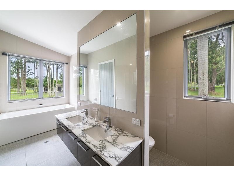 9A Bourke Lodge Drive, Currumbin Valley QLD 4223