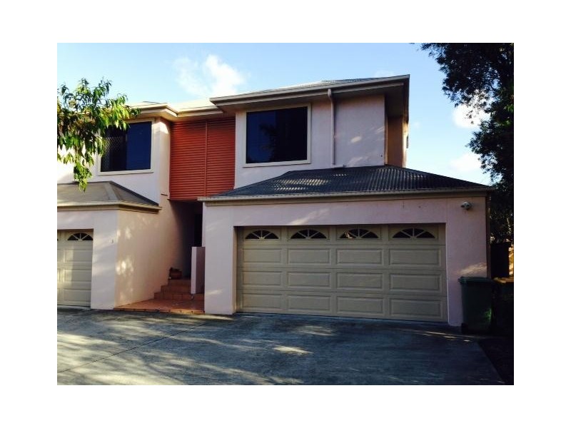 2/22 Guineas Creek Road, Currumbin Waters QLD 4223