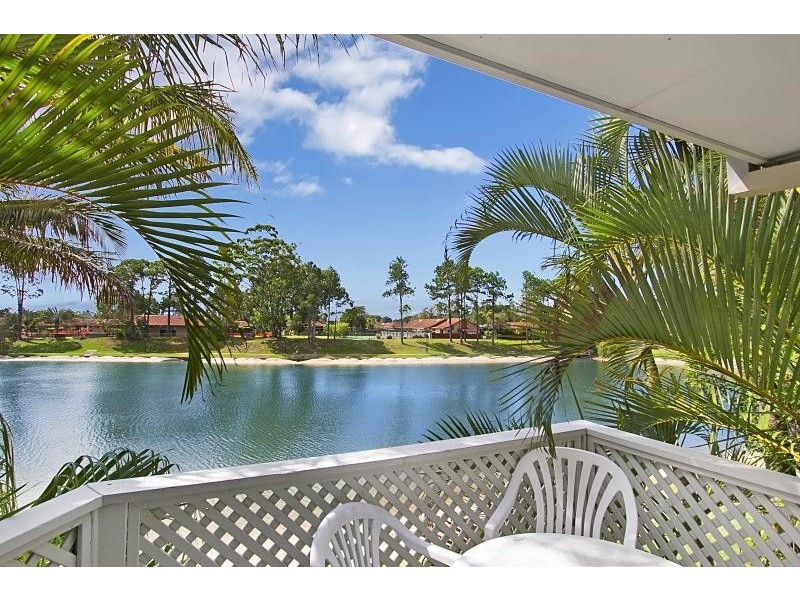 7/2-10 Coolgardie Street, Elanora QLD 4221