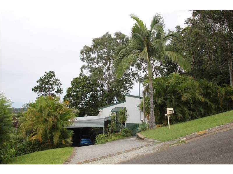 4 Ponderosa Court, Elanora QLD 4221