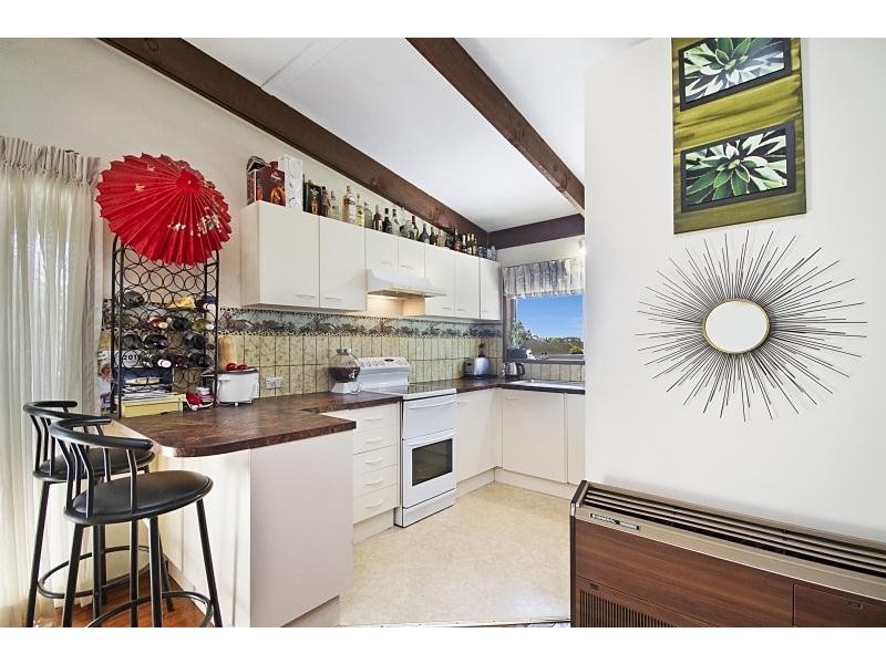 4 Ponderosa Court, Elanora QLD 4221