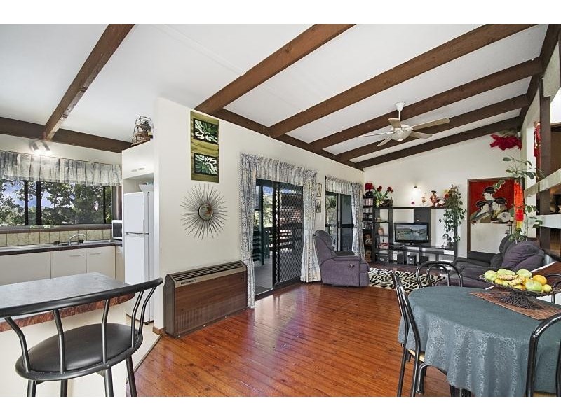 4 Ponderosa Court, Elanora QLD 4221