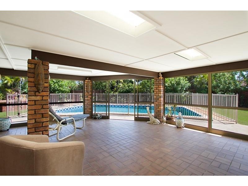 3 Birch Court, Palm Beach QLD 4221