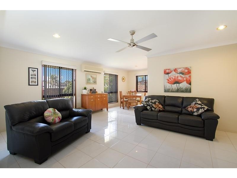 3 Birch Court, Palm Beach QLD 4221