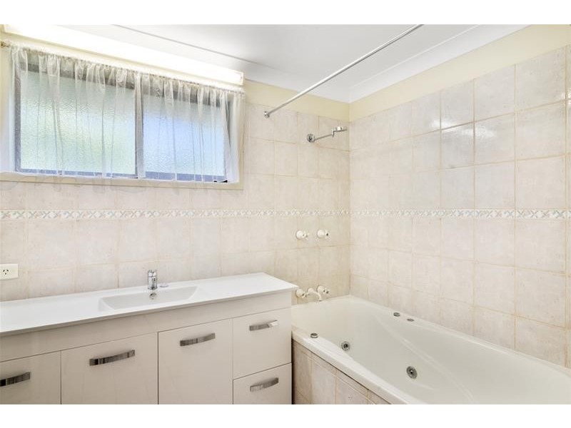 49 Station Street, Currumbin Waters QLD 4223