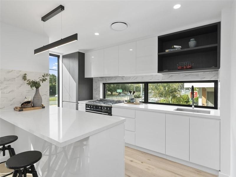 1, 2, 3 & 4/1034 Gold Coast Highway, Palm Beach QLD 4221