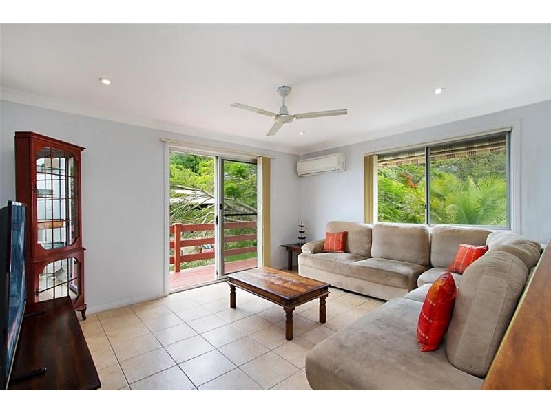 17 Heartwood Avenue, Elanora QLD 4221