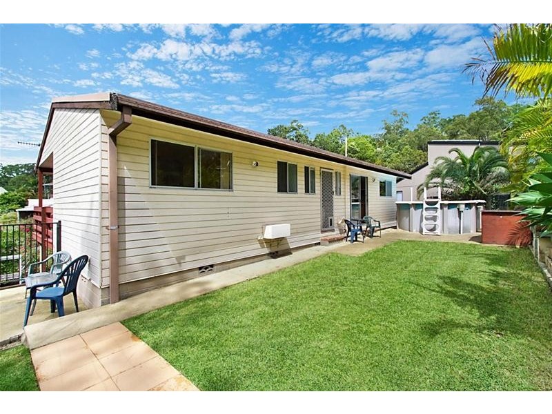 17 Heartwood Avenue, Elanora QLD 4221