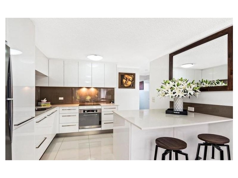 1/20 Mawarra  Street, Palm Beach QLD 4221