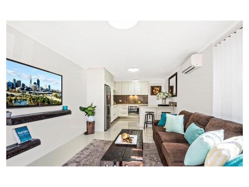 1/20 Mawarra  Street, Palm Beach QLD 4221