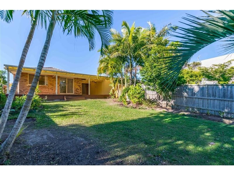 1/68 Galeen Drive, Burleigh Waters QLD 4220