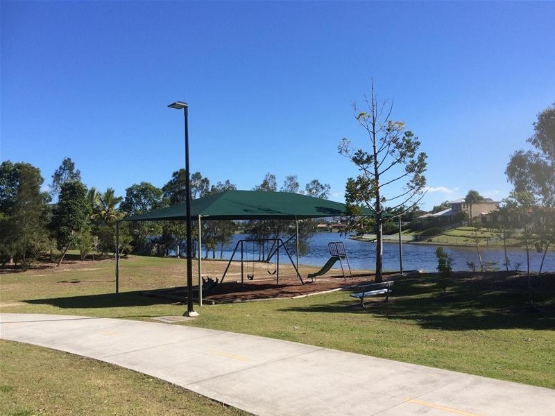 1/68 Galeen Drive, Burleigh Waters QLD 4220