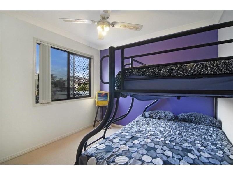 2/22 Guineas Creek Road, Currumbin Waters QLD 4223