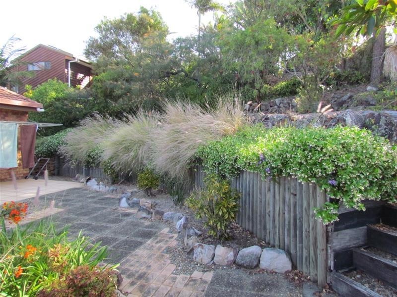 70 Murtha Drive, Elanora QLD 4221