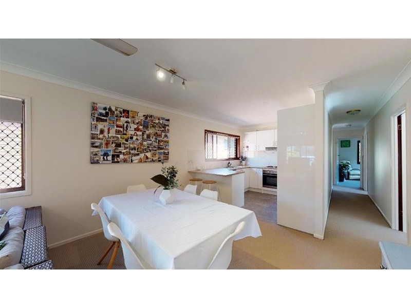 72 Philippine Parade, Palm Beach QLD 4221