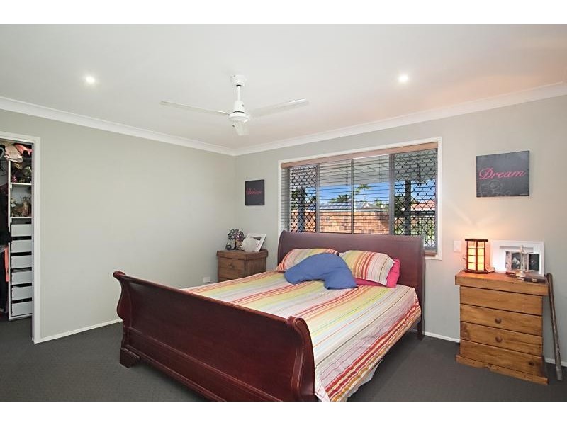 2 Celtis Court, Palm Beach QLD 4221