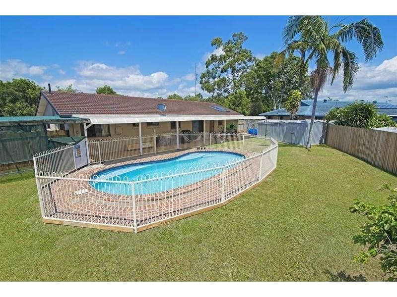 1 Cassia Court, Palm Beach QLD 4221