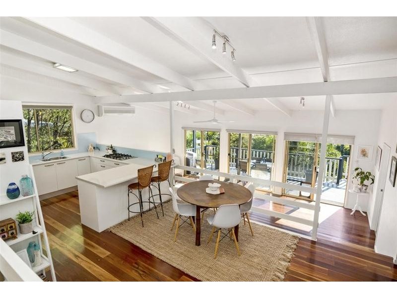 6 Wiluna Court, Elanora QLD 4221