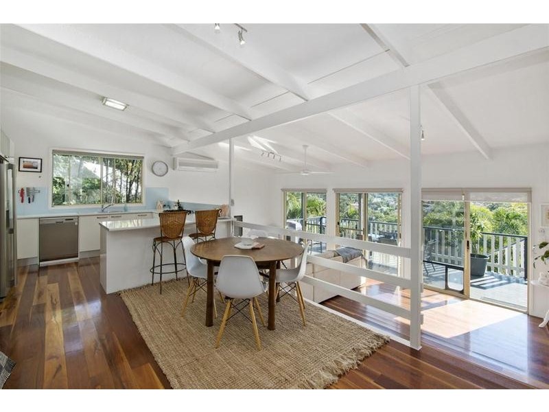 6 Wiluna Court, Elanora QLD 4221