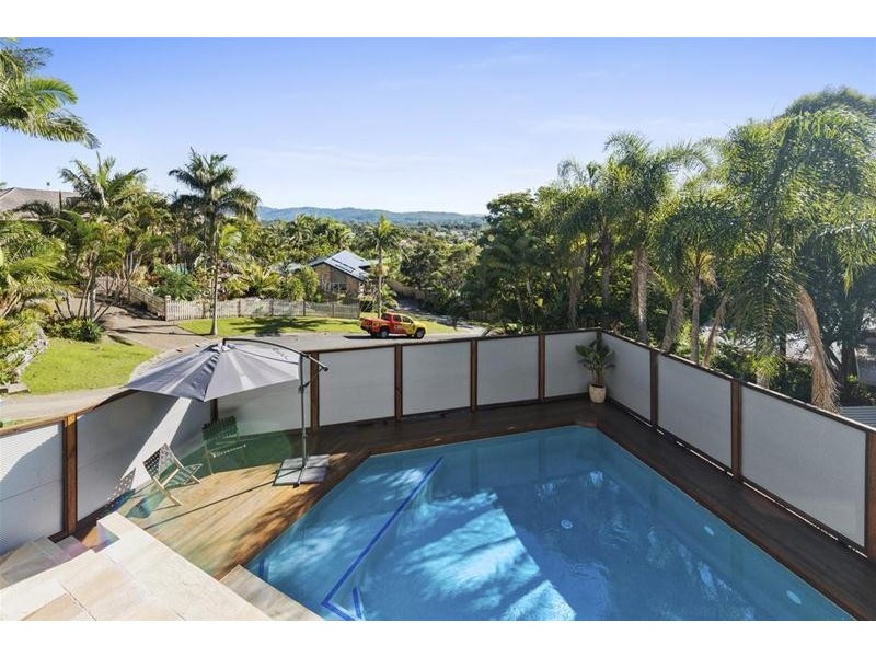 6 Wiluna Court, Elanora QLD 4221