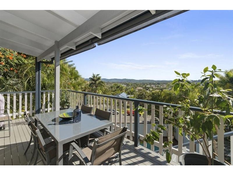 6 Wiluna Court, Elanora QLD 4221