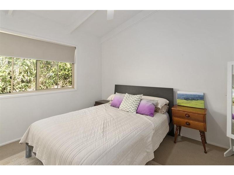 6 Wiluna Court, Elanora QLD 4221