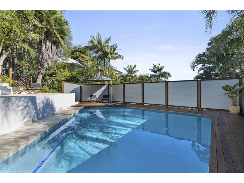 6 Wiluna Court, Elanora QLD 4221