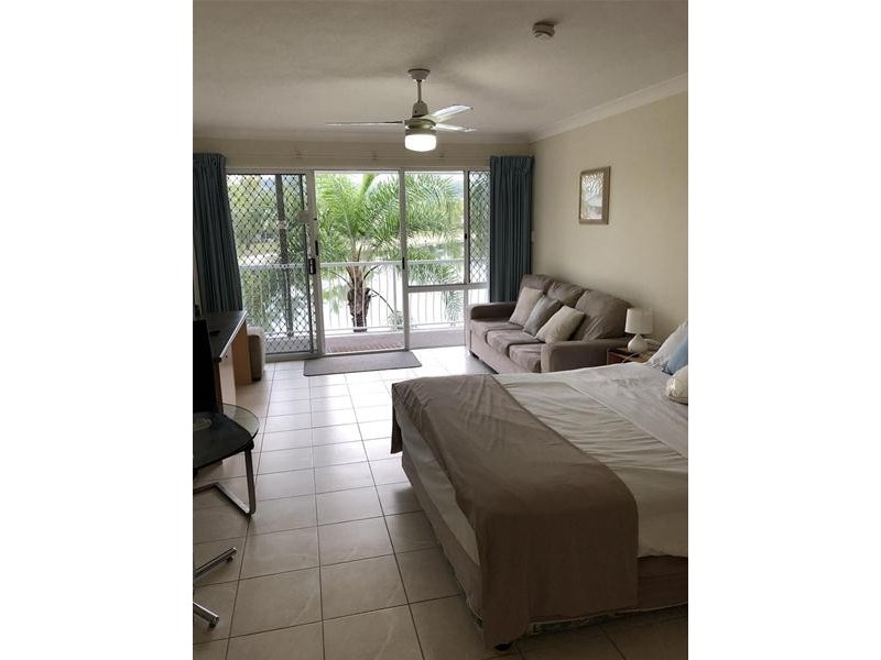 30A/12 Coolgardie Street, Elanora QLD 4221