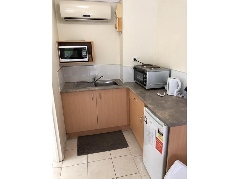 30A/12 Coolgardie Street, Elanora QLD 4221