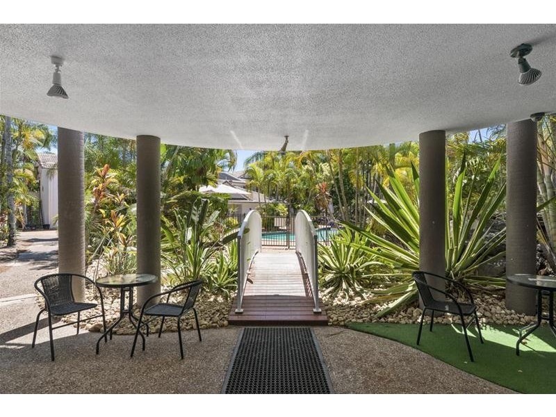 30A/12 Coolgardie Street, Elanora QLD 4221