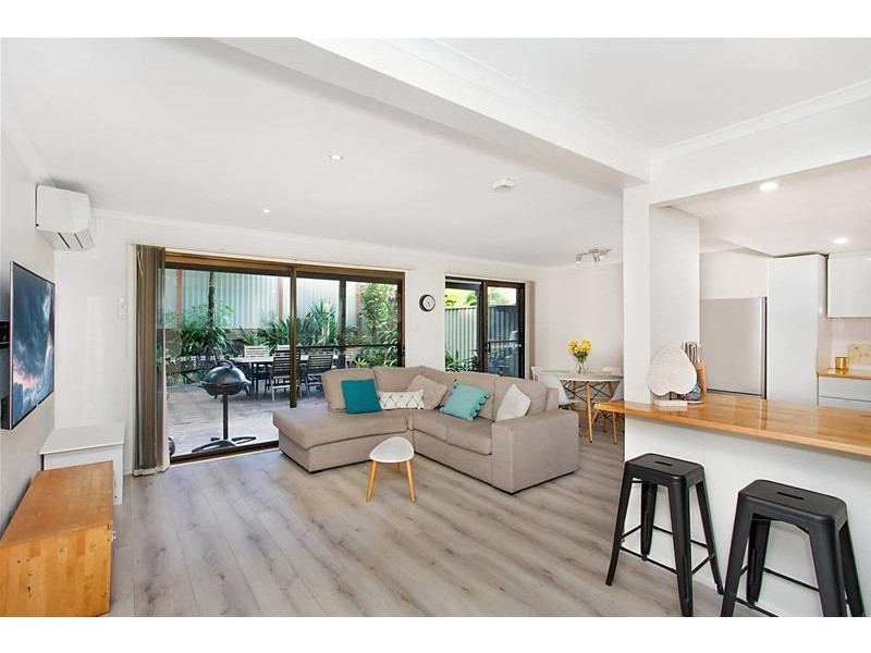 6/67 Mitchell Avenue, Currumbin QLD 4223