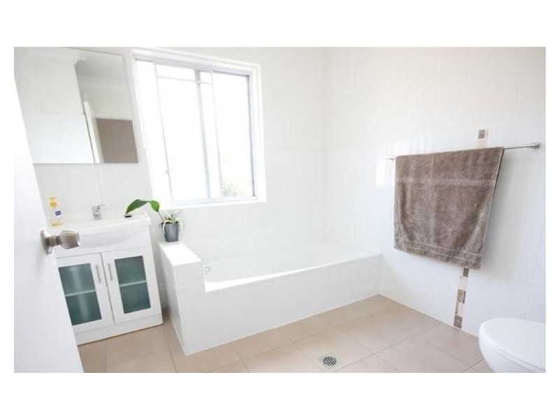 4/20 Farrell  Drive, Tugun QLD 4224