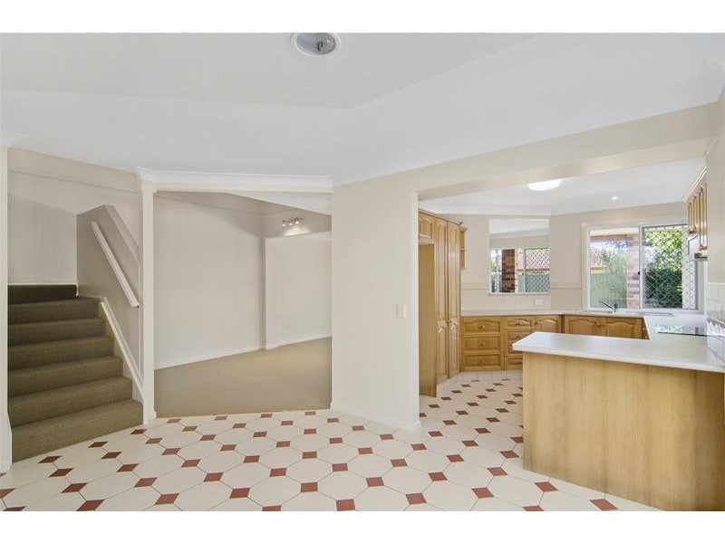 2/46 Tallebudgera Drive, Palm Beach QLD 4221