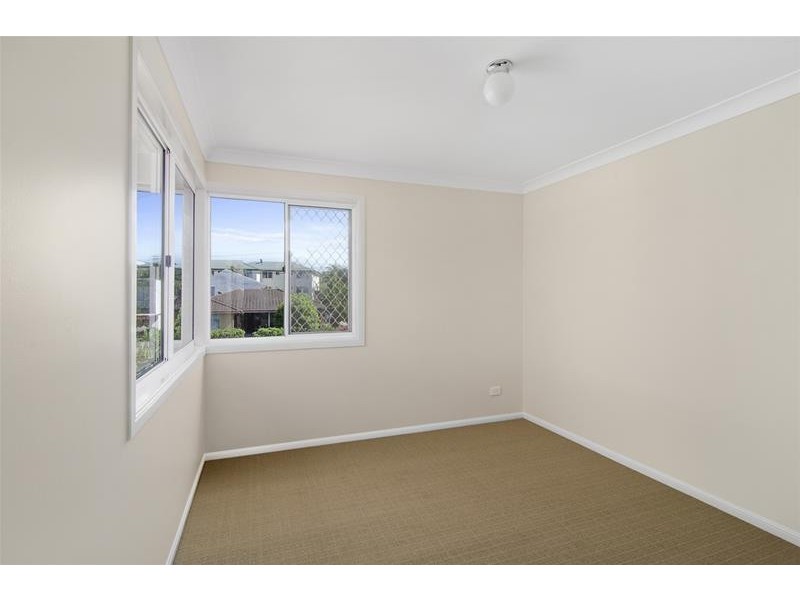 2/46 Tallebudgera Drive, Palm Beach QLD 4221