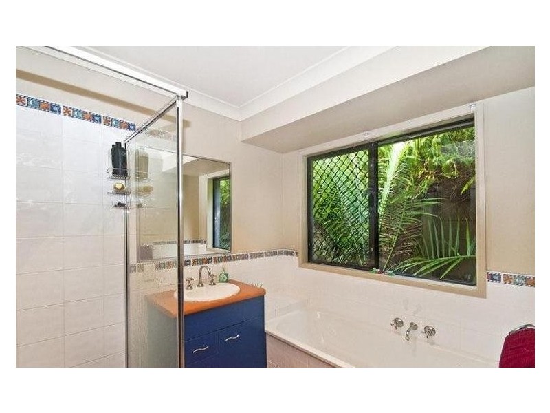 3 Casey Close, Currumbin Waters QLD 4223