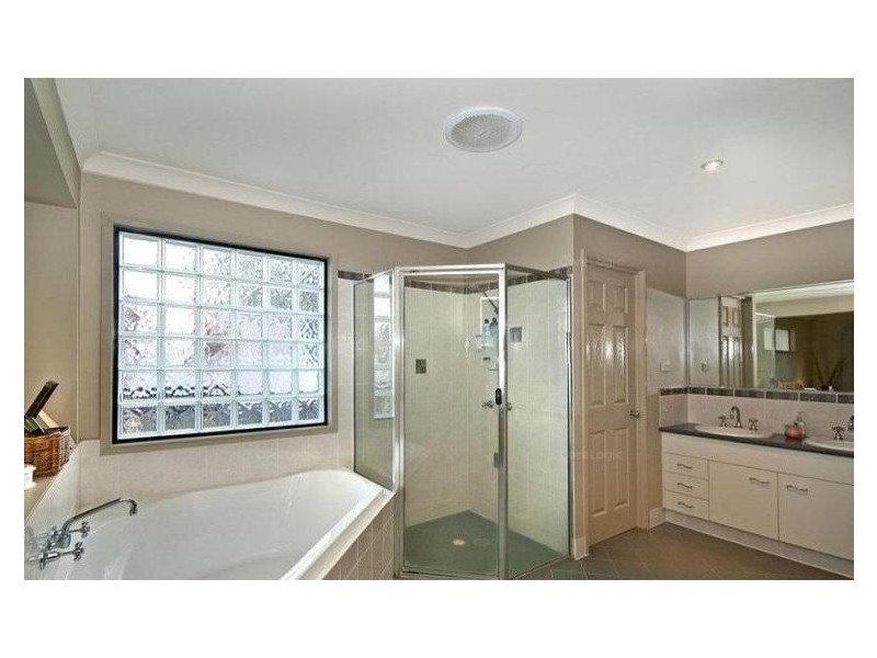 3 Casey Close, Currumbin Waters QLD 4223