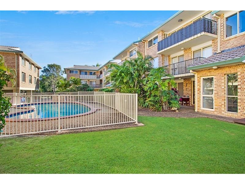 22/1 Rolan Court, Palm Beach QLD 4221