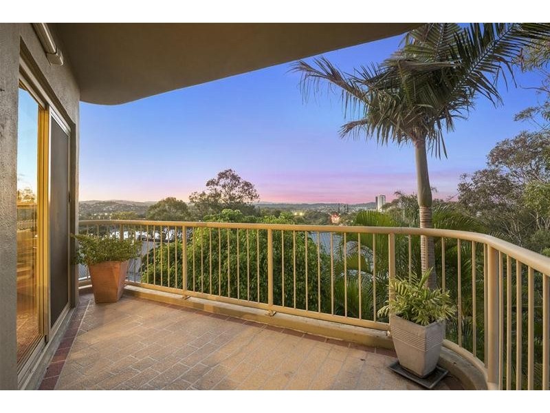 8/28 Panorama Drive, Currumbin QLD 4223